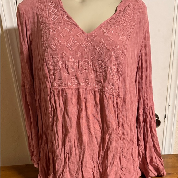 torrid Tops - Torrid Pink Embroidered Blouse